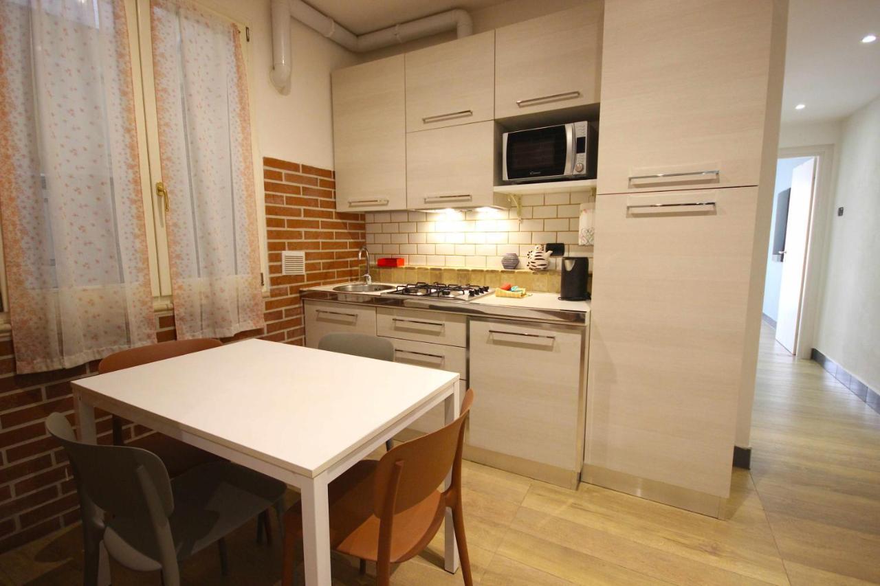 Case Vr Holiday Happy House Verona Luaran gambar