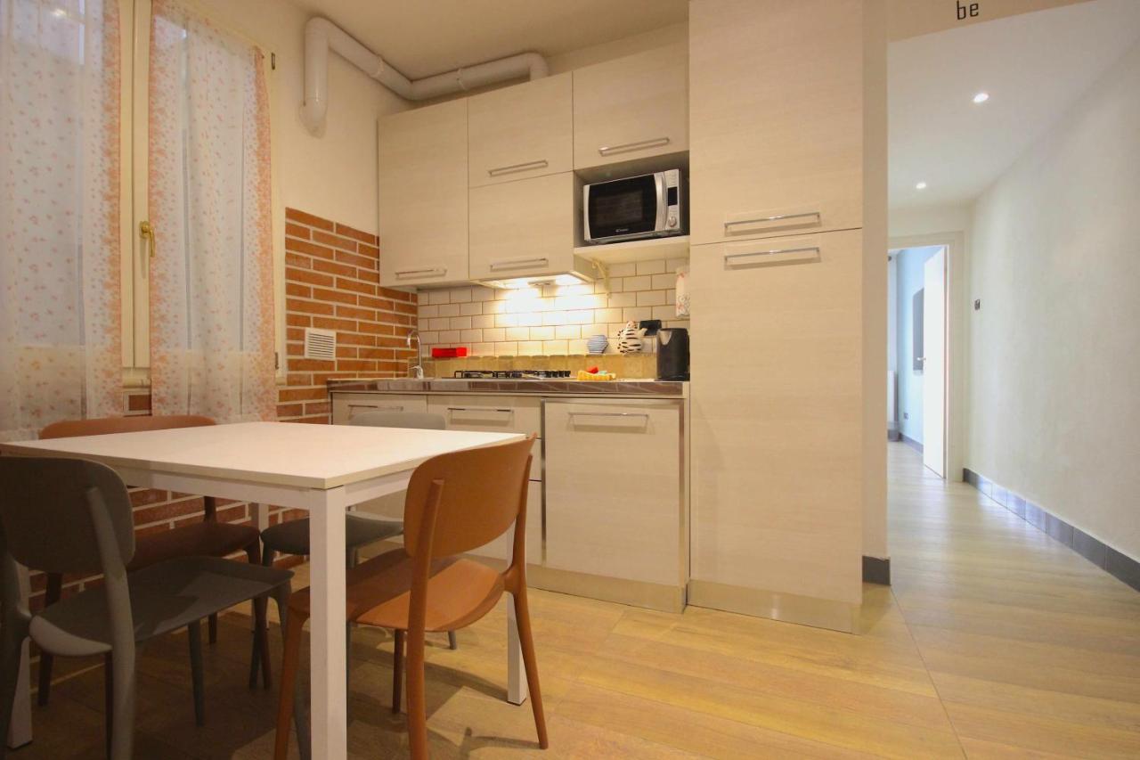 Case Vr Holiday Happy House Verona Luaran gambar